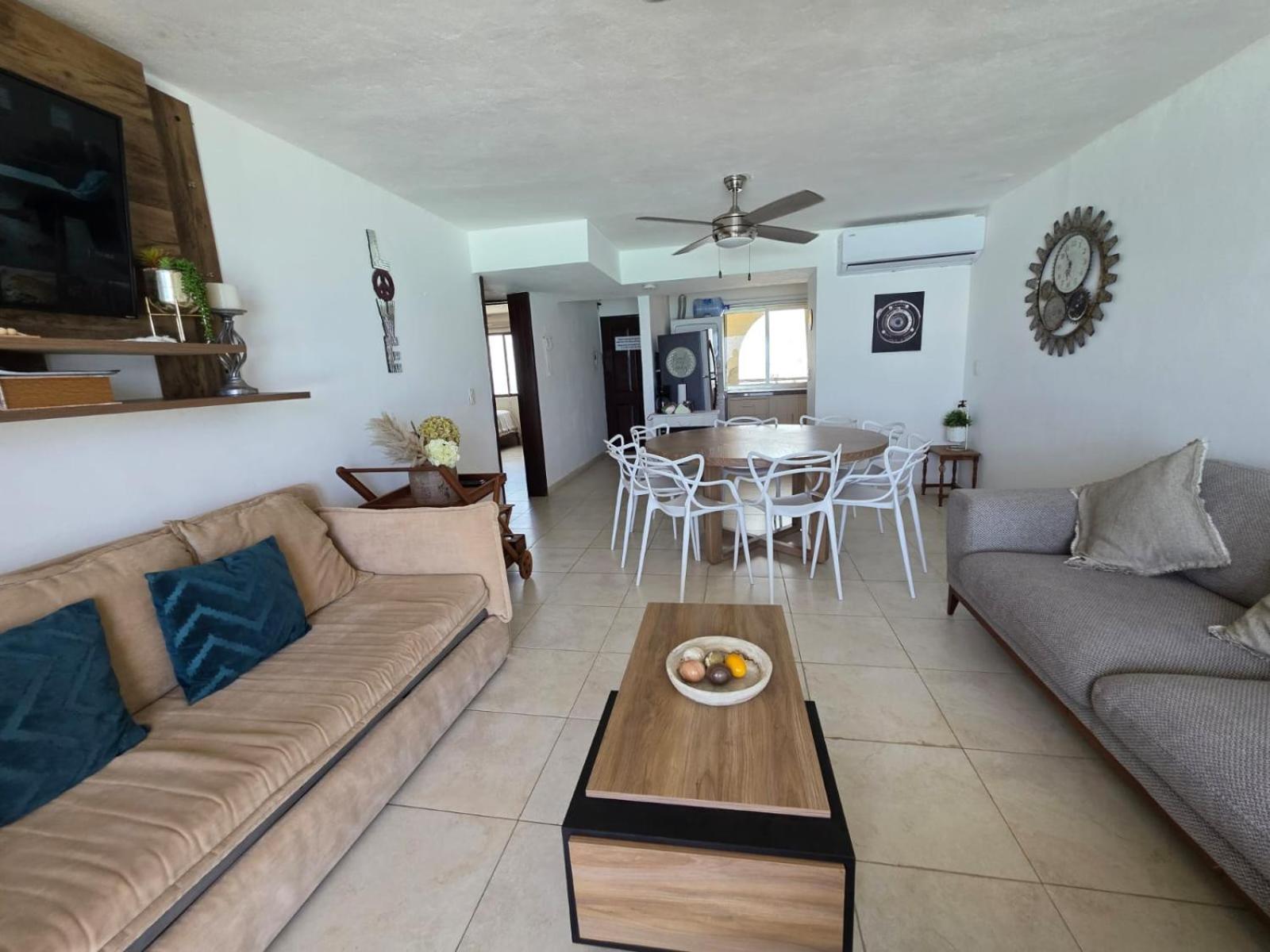 Perfect Vacation Getaway,Ocean View,Wifi, Beach Cancún Exterior foto